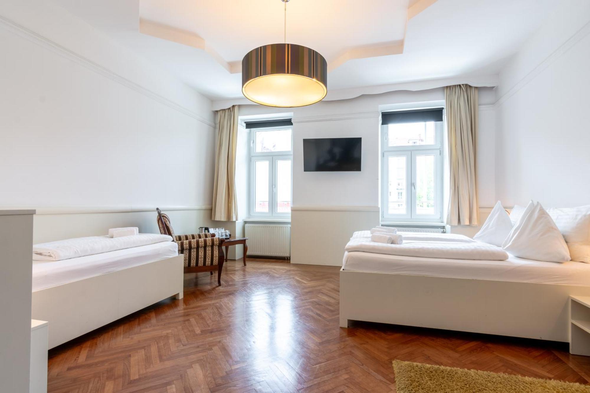 Hotel Ekono By Leva Strasser Štýrský Hradec
