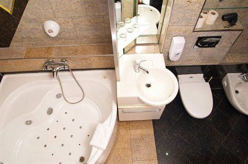 Ekono By Leva Strasser Hotel 3*